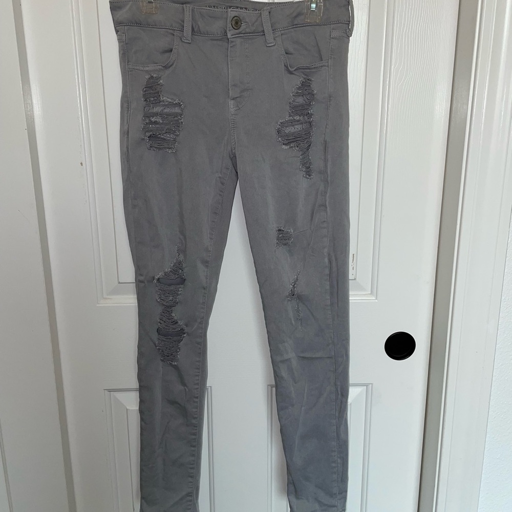 American Eagle Ripped Jegging Gray Size 10